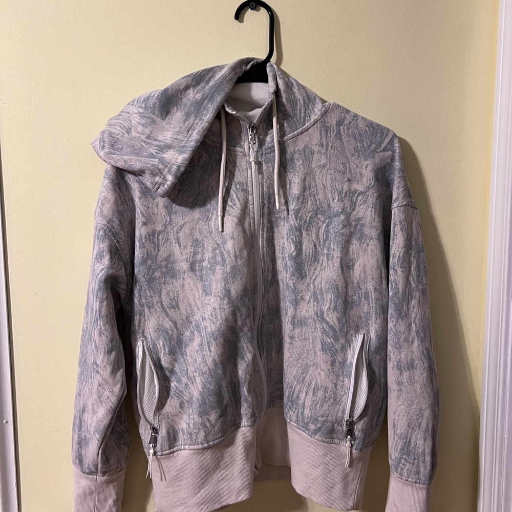 Textured Gray and Cream Hooded Jacket